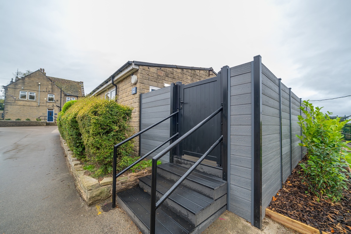 dark grey fencing and stairs